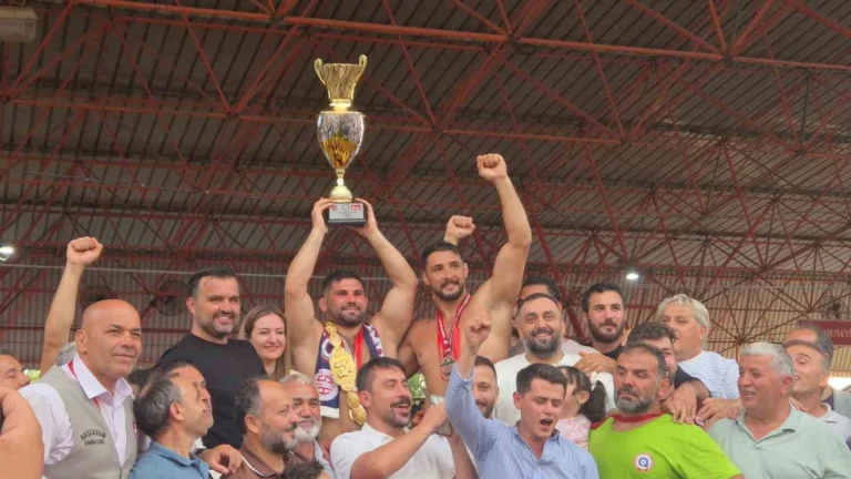 665. KIRKPINAR YAĞLI GÜREŞLERİ GERÇEKLEŞTİ