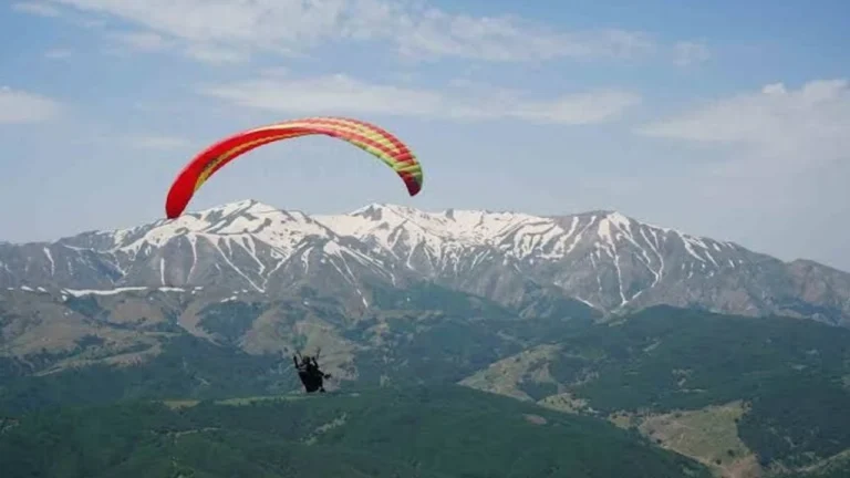 YAMAÇ PARAŞÜTÜ ŞAMPİYONASI’NDA YARIŞ BAŞLADI