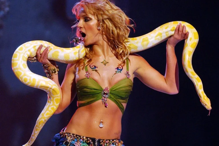 BRITNEY SPEARS’IN HAYATI SİNEMAYA TAŞINIYOR