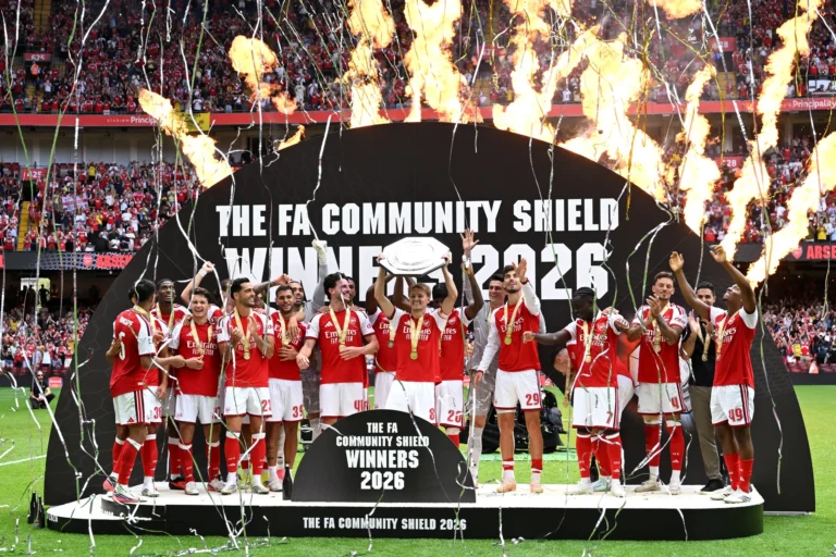 ARSENAL COMMUNITY SHIELD KUPASINI KAZANDI